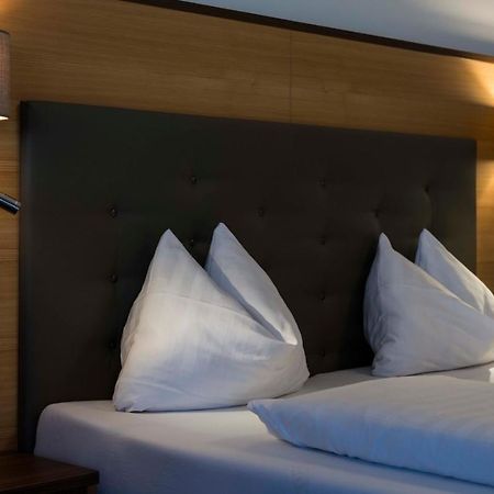 Hotel Neuwirt 齐勒河谷采尔 外观 照片