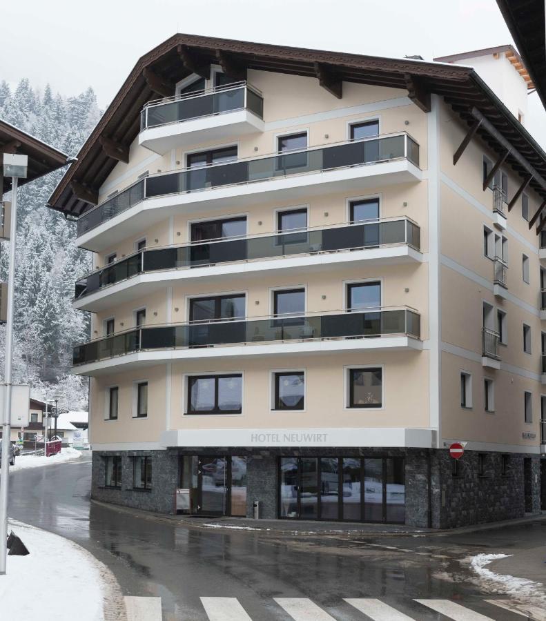 Hotel Neuwirt 齐勒河谷采尔 外观 照片