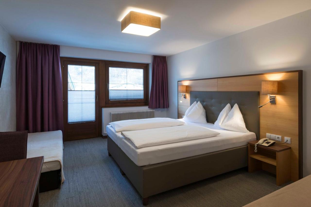 Hotel Neuwirt 齐勒河谷采尔 外观 照片
