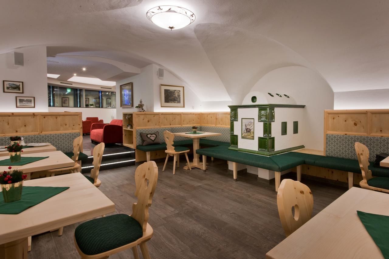 Hotel Neuwirt 齐勒河谷采尔 外观 照片