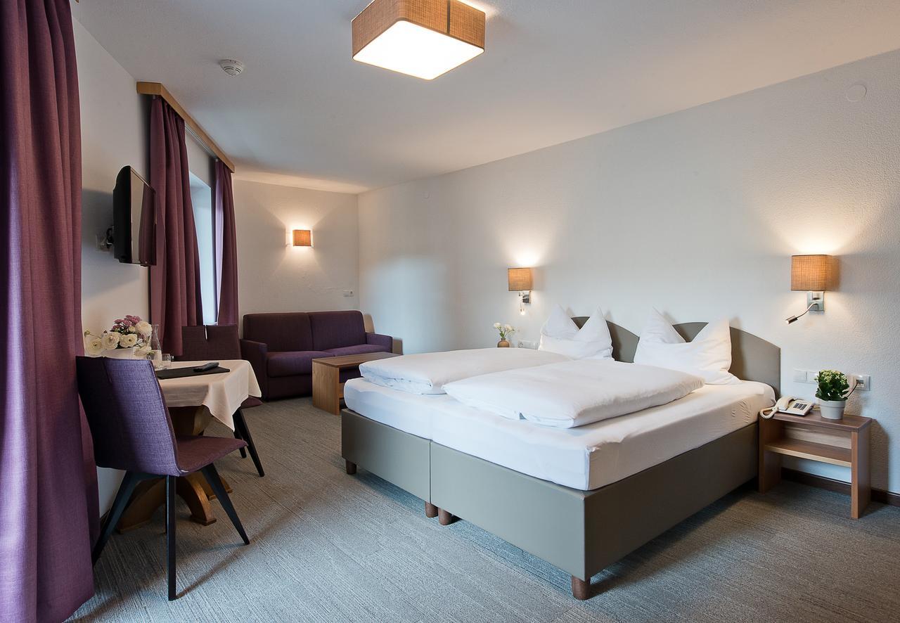 Hotel Neuwirt 齐勒河谷采尔 外观 照片